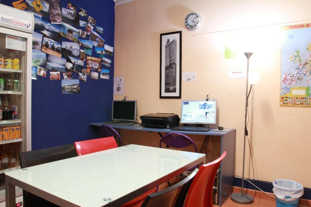 بنبلونة Hostel Hemingway المظهر الخارجي الصورة